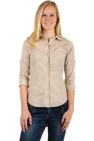 Ladies shirt with longer back and button fastening. Possibility to change sleeve length. Material: 95% cotton, 5% elastane.