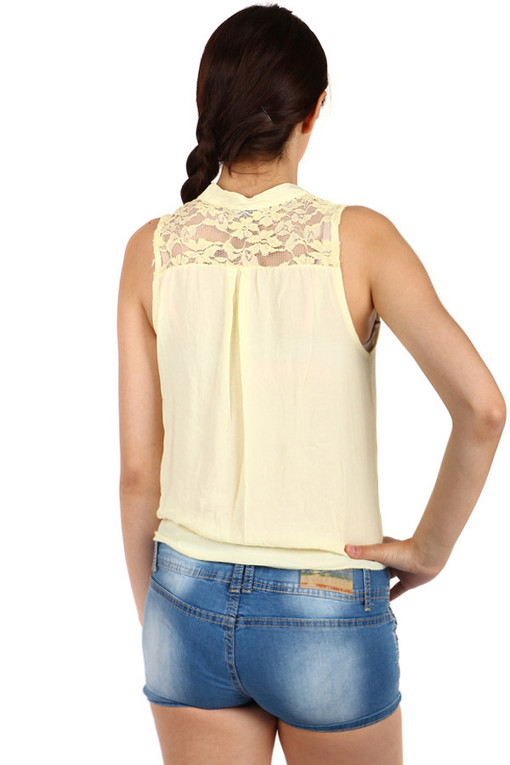 Women's short sleeveless blouse with lace