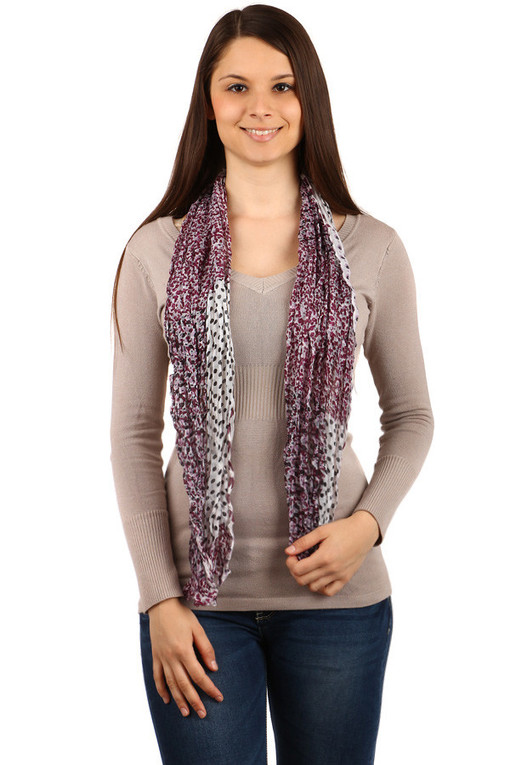 Fashionable women's scarf polka dots