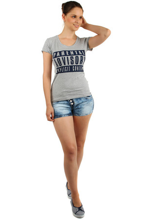 Comfortable simple t-shirt with lettering. Material: 95% cotton, 5% elastane