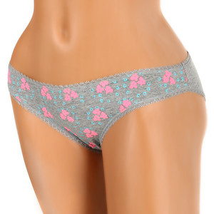 Romantic women's panties with flowers. Material: 95% cotton, 5% elastane.