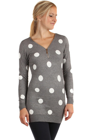 Long sweater with polka dots. Material: 40% cotton, 25% modal, 25% polyamide, 10% elastane