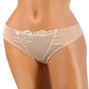 Cotton thong with embroidery. Material: 95% cotton, 5% elastane