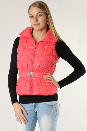 Women's sports quilted vest with zip fastening. Flexible waistband. Material: 100% polyester