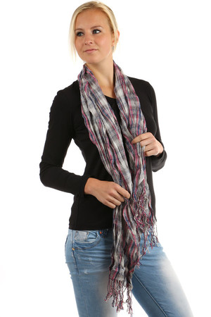 Checkered pattern and fringe scarf. Pleasant material, suitable for colder days. Material: 60% cotton, 40% polyester Length: