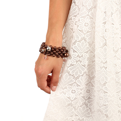 Wide women's pearl bracelet with pendants