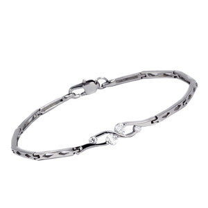 Narrow surgical steel bracelet. Dimensions: width 2mm, divisions with stones 28mm, length 19cm