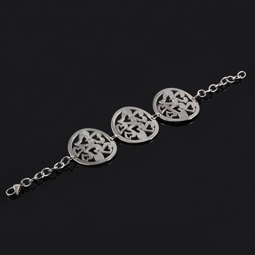 Bracelet made of surgical steel heart in circle