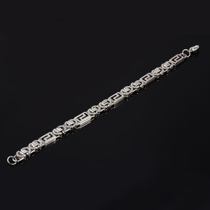 Narrow decorated surgical steel bracelet. Dimensions: width 8mm, mesh length 27mm, thickness 4mm, length 23cm