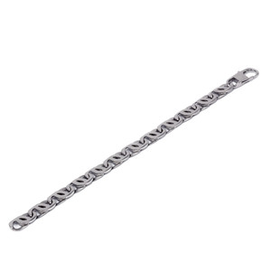 Narrow elegant surgical steel bracelet. Dimensions: width 10mm, mesh length 18mm, thickness 2mm, length 21cm