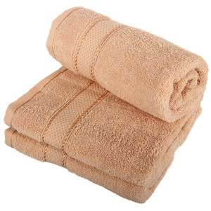 Quality terry towel in warm colors with a modern pattern. High suction ability. With practical hanging loop. Weight: 475 g /