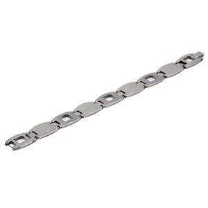 Wide elegant surgical steel bracelet. Dimensions: width 17mm, mesh length 24mm, thickness 2mm, length max 23cm.