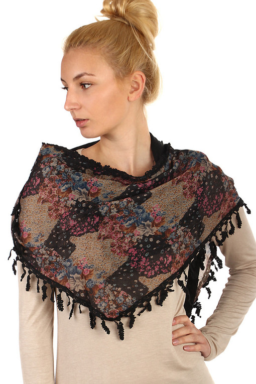 Ladies scarf with floral print