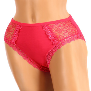 Women's panties with a higher waist and lace. Material: 95% cotton, 5% elastane.