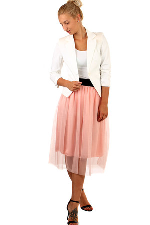 Romantic longer tulle skirt with rubber at the waist. Solid color design. Material: 65% viscose, 35% polyester. Import: Italy
