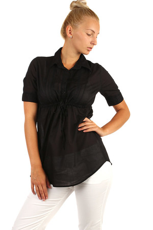 One-color women's short sleeve cotton blouse. Extended cut. Material: 100% cotton.