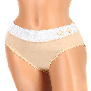 Cotton panties with application - flowers. Material: 95% cotton, 5% elastane.