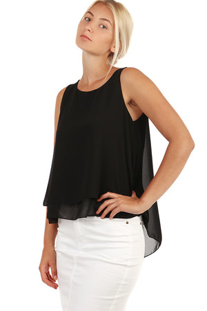 Women's one-color, free top with extended back. Material: 95% polyester, 5% elastane Import: Italy