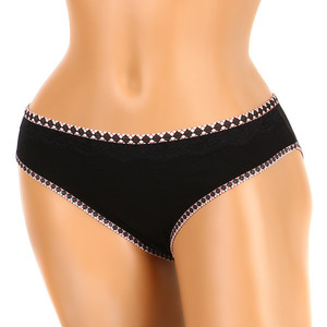 Panties with patterned edges. Material: 95% cotton, 5% elastane.