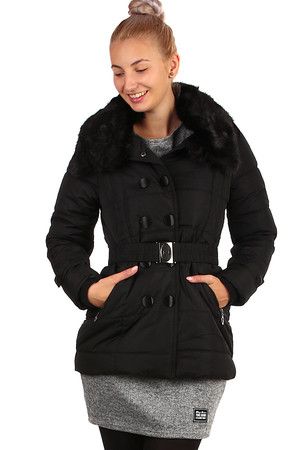 Women's winter jacket with decorative buttons and belt. Suitable for city / leisure. Zip fastening and buttons. detachable