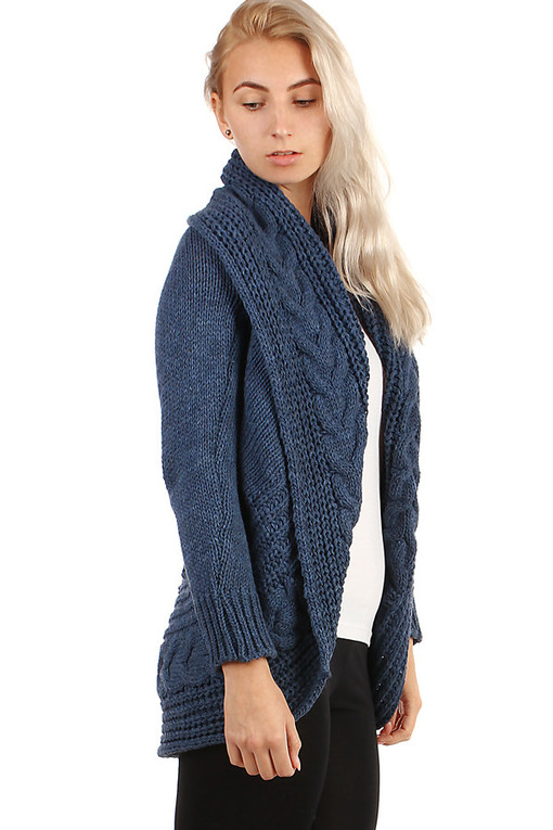 Women's knitted sweater without fastening