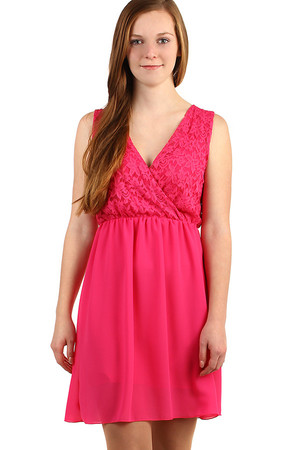 Chiffon dress with lace top. Great choice of colors. Material: 100% polyester + 95% polyester, 5% elastane Import: Italy
