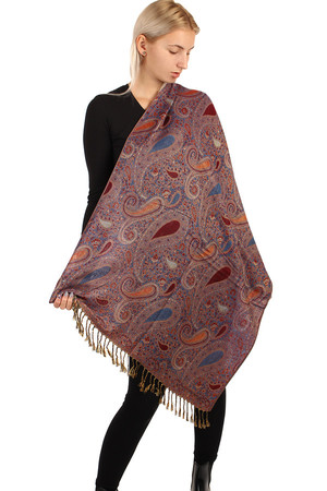Patterned maxi scarf with fringes. great choice of colors many ways to wear Material: 90% viscose, 10% wool