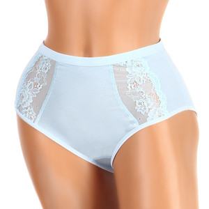 Cotton panties with lace. Material: 95% cotton, 5% elastane.