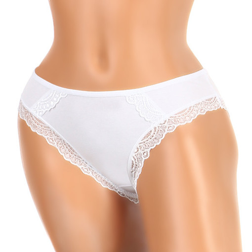 Cotton women's panties lined with lace