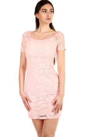 Romantic Ladies Lace Short Sleeve Dress. Zip fastening. Dresses have reinforced cups. The size corresponds to S-M. Material: