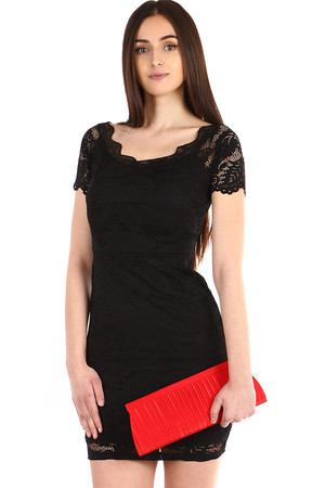 Romantic Ladies Lace Short Sleeve Dress. Zip fastening. Dresses have reinforced cups. The size corresponds to S-M. Material: