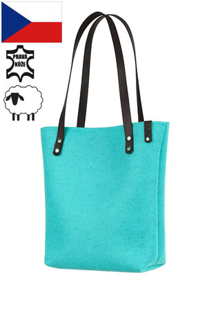 Practical women's bag - natural felt shopper. Handmade. The handbag has thermal insulation properties due to the material