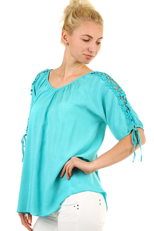 Women's oversize top with sleeves