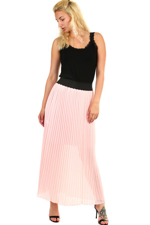 Elegant women's pleated maxi skirt with rubber at the waist. The skirt has a petticoat half-length. Material: skirt - 100%