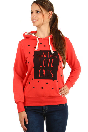 Hooded sweatshirt and the inscription We love cats. Material: 95% cotton, 5% elastane.