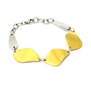Bracelet made of surgical steel with pieces in gold color. element in gold color 30mm x 20mm length adjustable 0 - 21cm