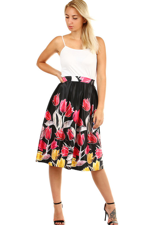 Ladies flowered skirt