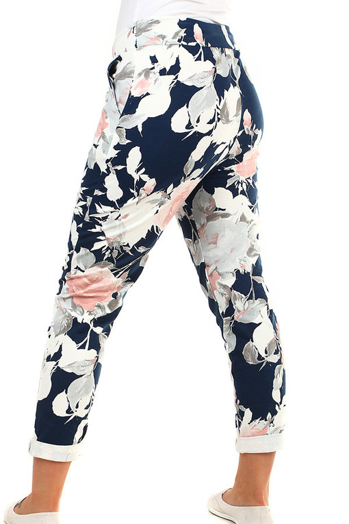 Sweatpants in 7/8 length with floral print