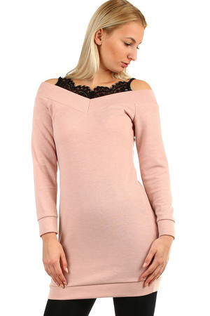 Short ladies knitted dress with long sleeves. The dress has exposed shoulders and lace in the neckline and back. Suitable for