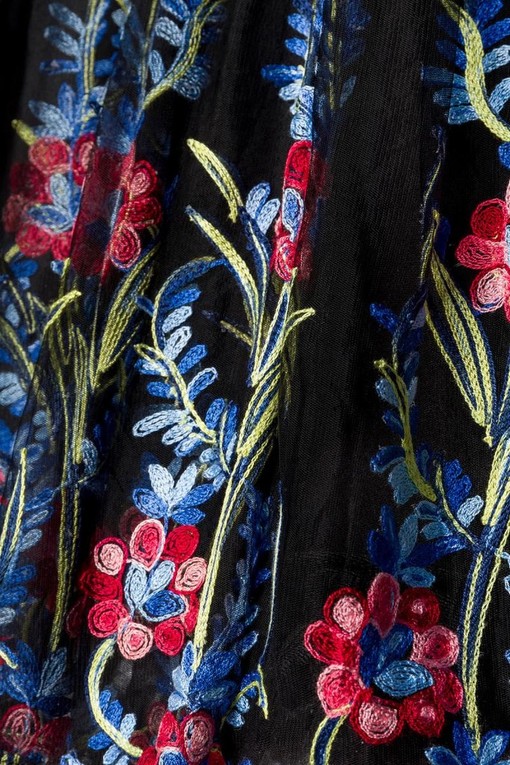 Luxury embroidered vintage dress