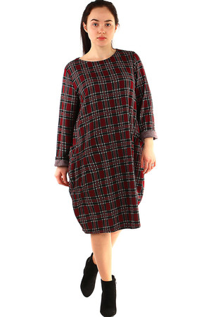 Women's knit oversized dress round neckline long sleeve knee length 2 pockets on the front gently elastic knit checkered
