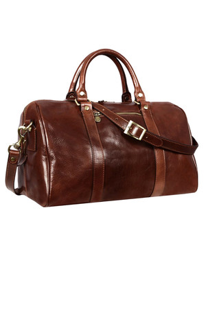 Smaller leather travel bag Design timeless luxury vintage style made of genuine calfskin combines time-tested design and