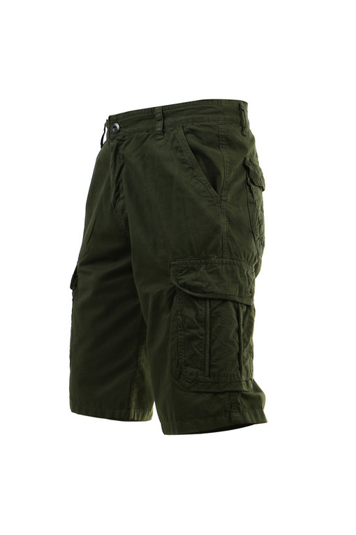 Men's shorts with pockets