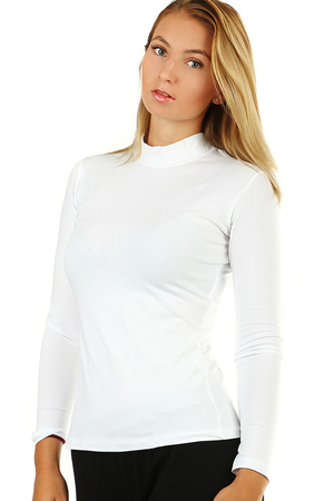 Comfortable cotton t-shirt with long sleeves and a stand-up collar in various colors. Universal use for year-round wear.