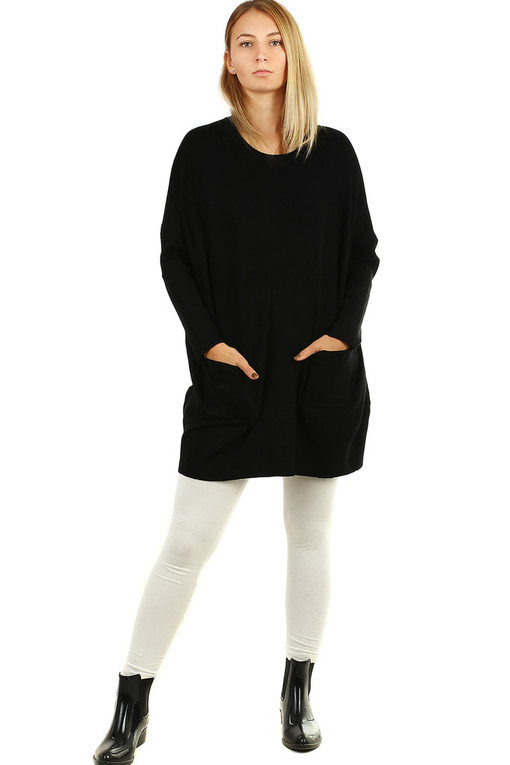 Oversized long sleeved knit sweater