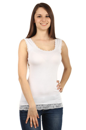Women's plain top, single color. Lace sewn round neckline and bottom hem. Import: Italy Material: 95% viscose, 5% elastane