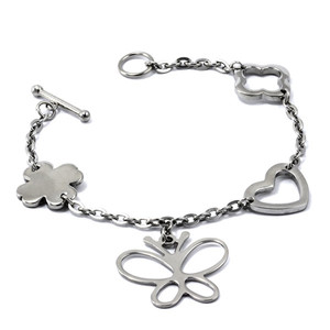 Bracelet made of surgical steel heart butterfly quatrefoil. length adjustable 0 - 16,5cm butterfly size 25mm x 25mm
