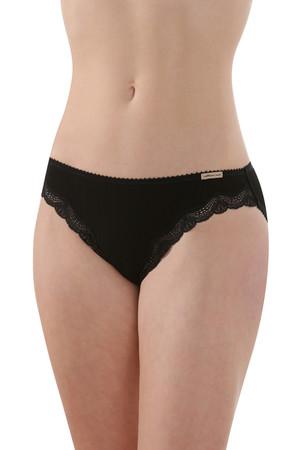Women's fine panties made of organic cotton with lace from the German brand Comazo / earth classic cut complemented by fine