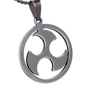 Round steel pendant with ornament¨. Material stainless steel. diameter 30mm