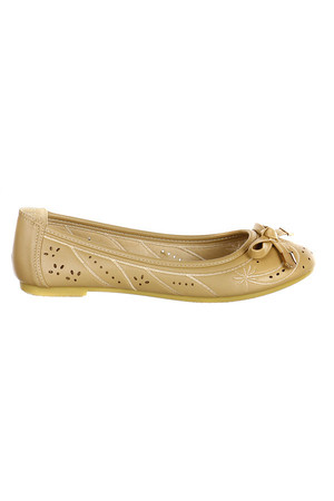 Stylish ballerinas with decoration. Material: upper: leatherette, insole: synthetic material